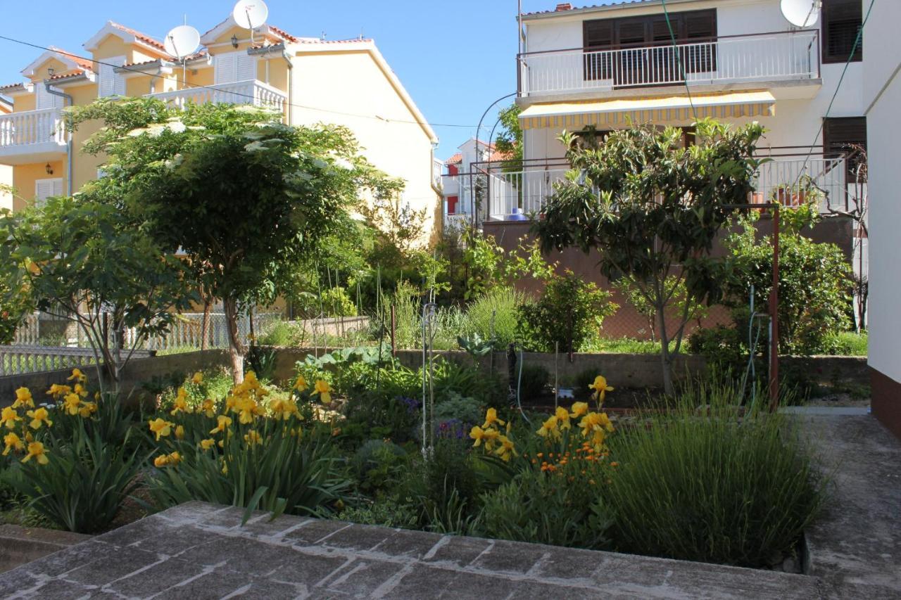 Apartments With A Parking Space Vodice - 7604 Екстер'єр фото