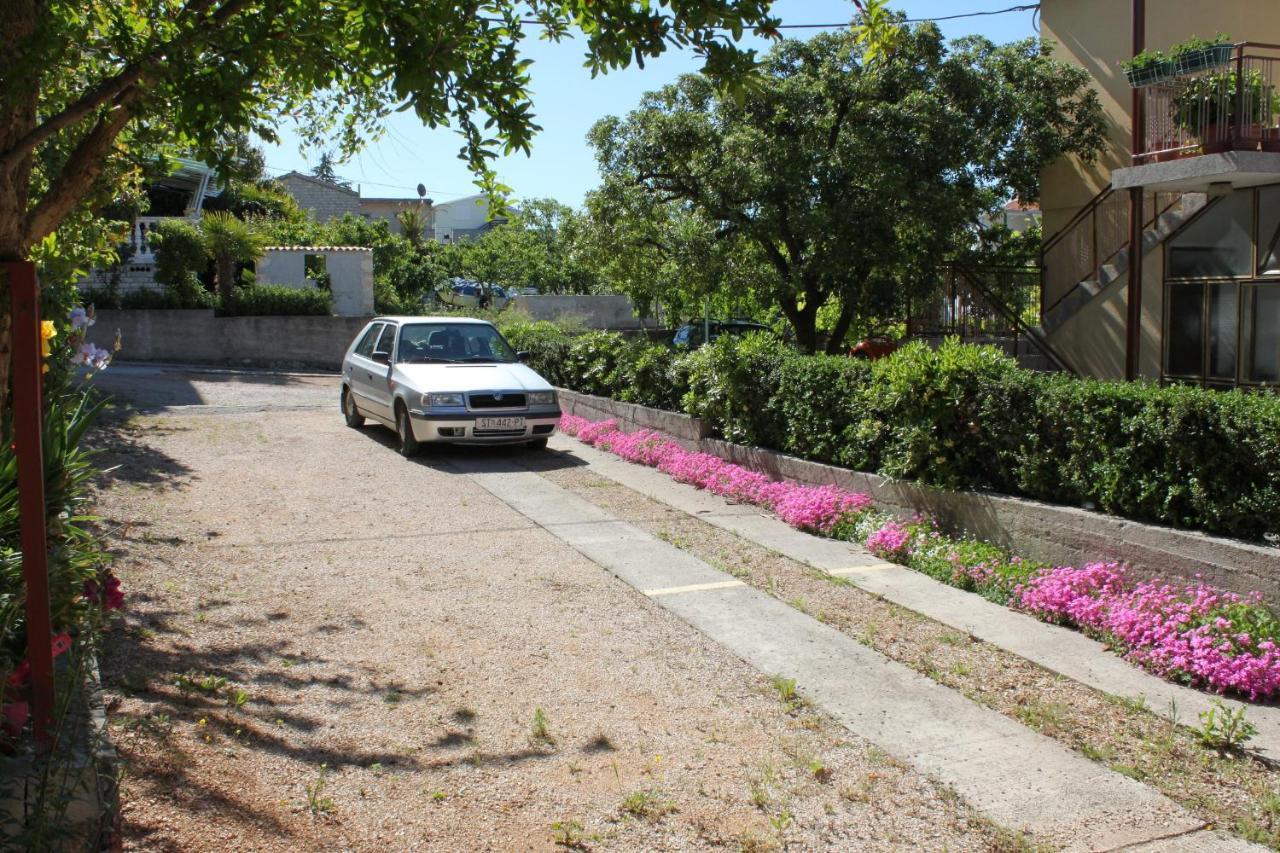 Apartments With A Parking Space Vodice - 7604 Екстер'єр фото