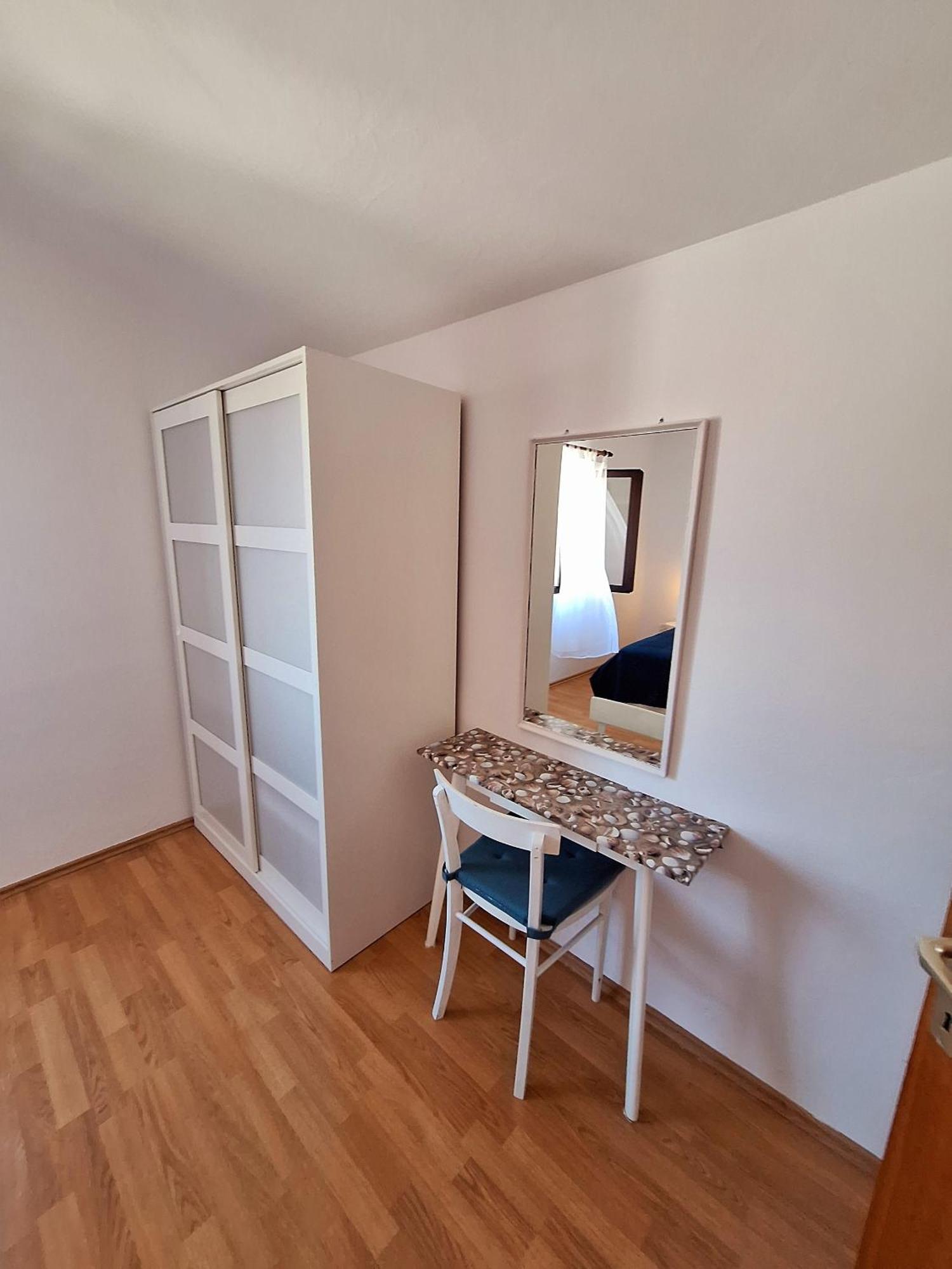 Apartments With A Parking Space Vodice - 7604 Номер фото